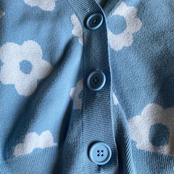 Flower Power Knit Sweater - Picture 4 of 4